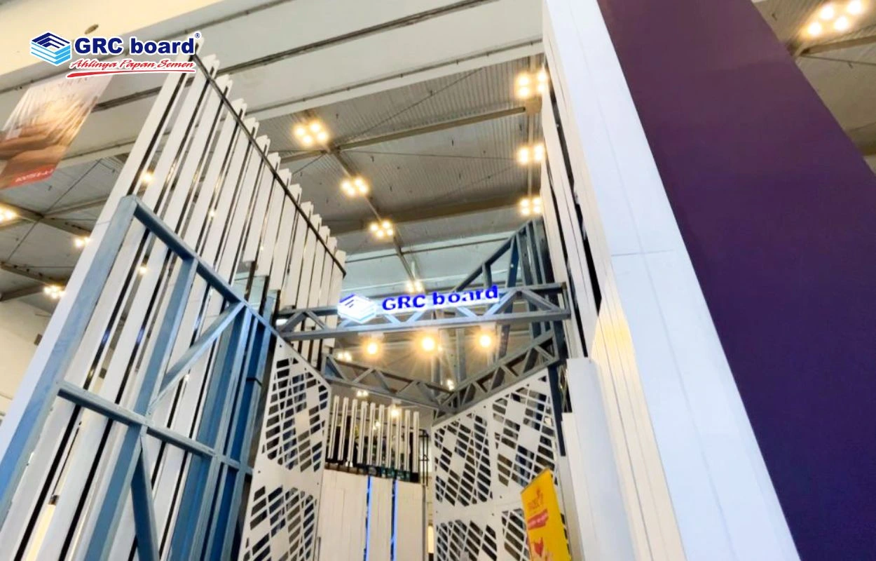 GRC board Buktikan Fleksibilitas Papan Semen Sebagai Elemen Dekorasi Bangunan di IndoBuildTech 2025